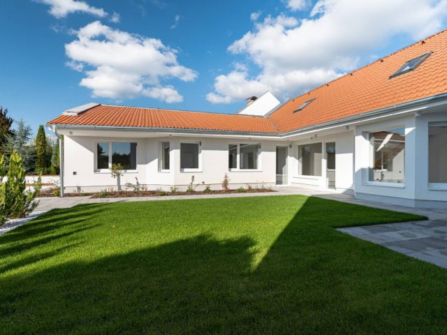 NA PREDAJ 5 – IZB. ROD. DOM, MALÁ IDA – PANSKÝ LES